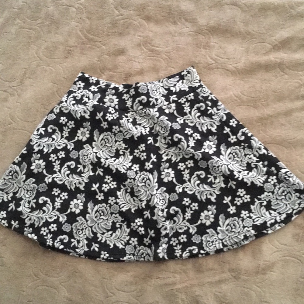Charlotte Russe floral mini skirt
